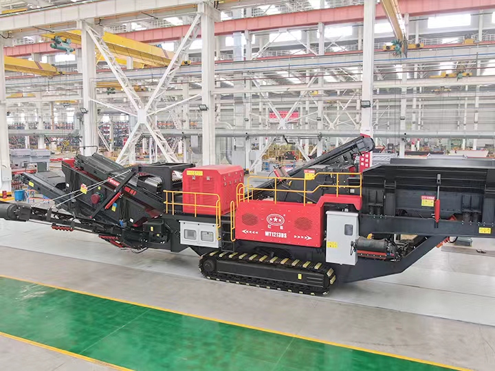 大國重器風(fēng)范！”Wotetrack履帶式移動(dòng)破碎站”助力建筑垃圾資源化利用