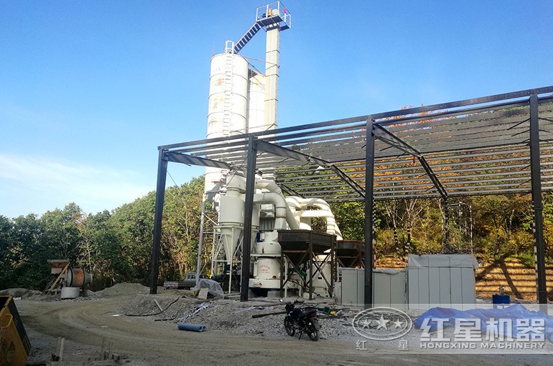 石灰石超細(xì)磨粉機(jī)