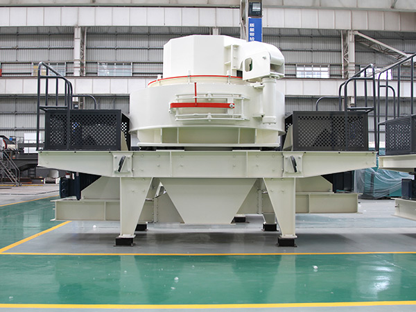 一小時(shí)200噸的產(chǎn)量哪種制砂機(jī)出沙好？?jī)r(jià)格多少